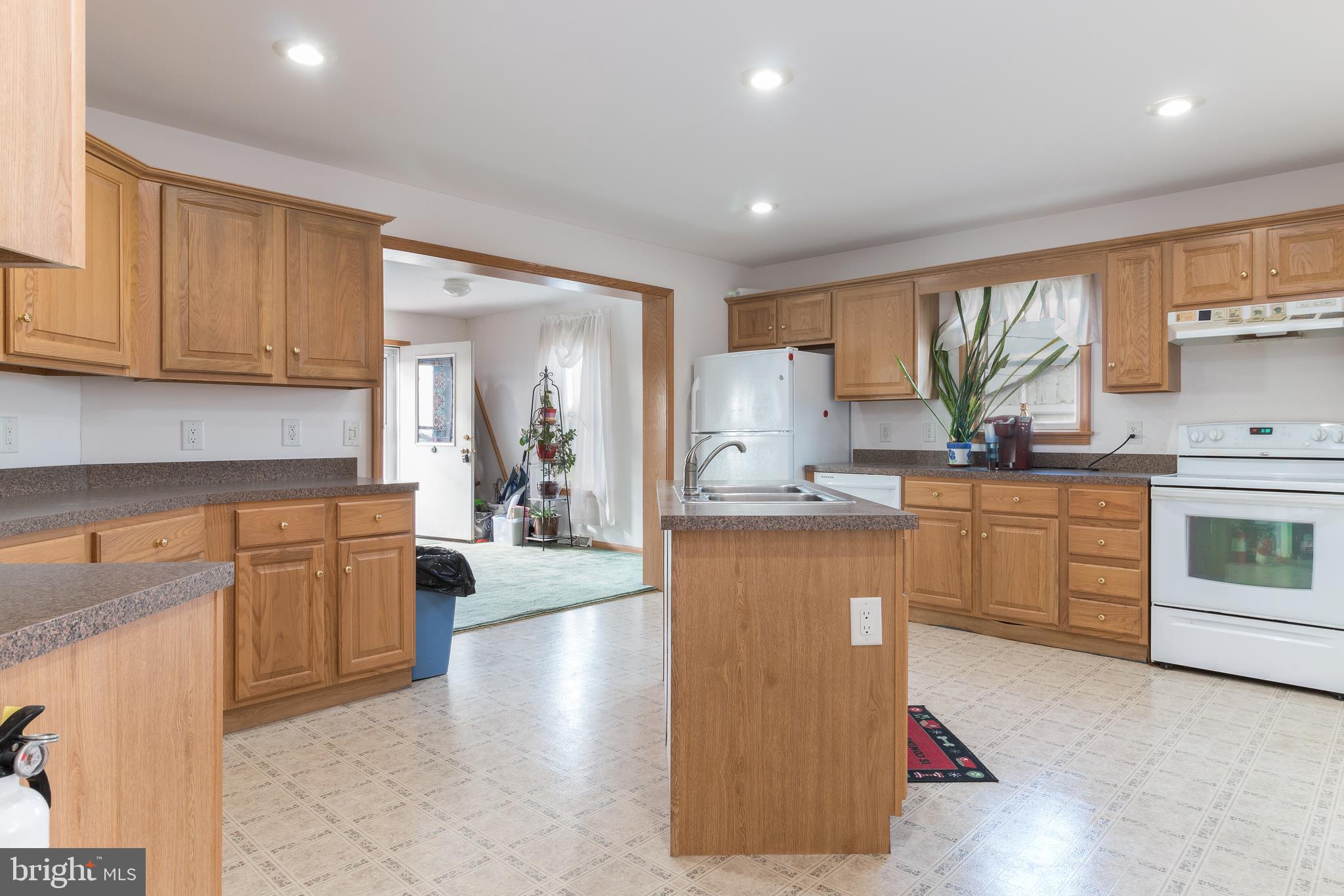 456 Roadstown Road Bridgeton, NJ 08302 - Photo 5 of 24