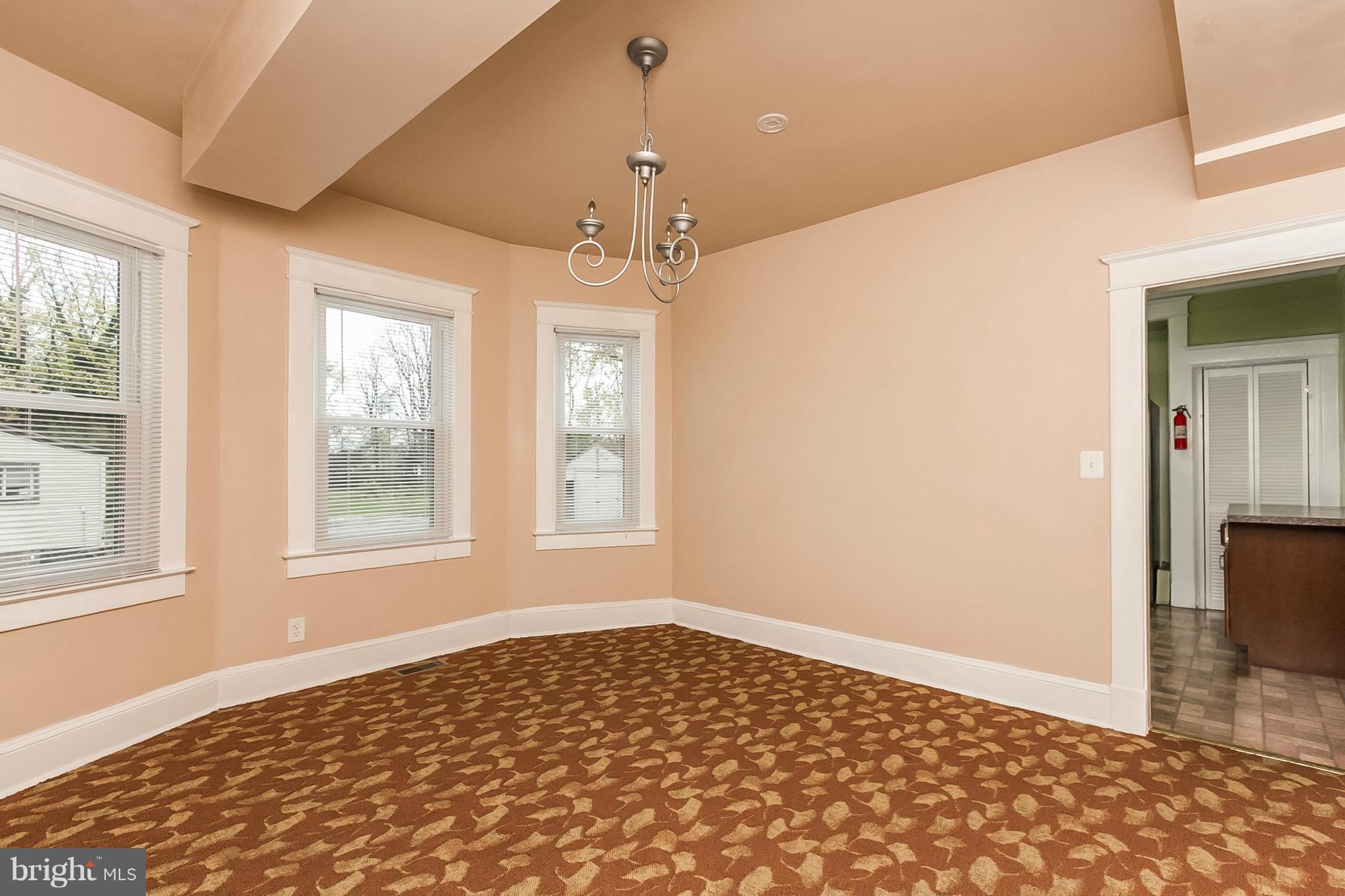 7007 Windsor Mill Road Baltimore, MD 21207 - Photo 9 of 27 Dining Room 1st Floor Unit
