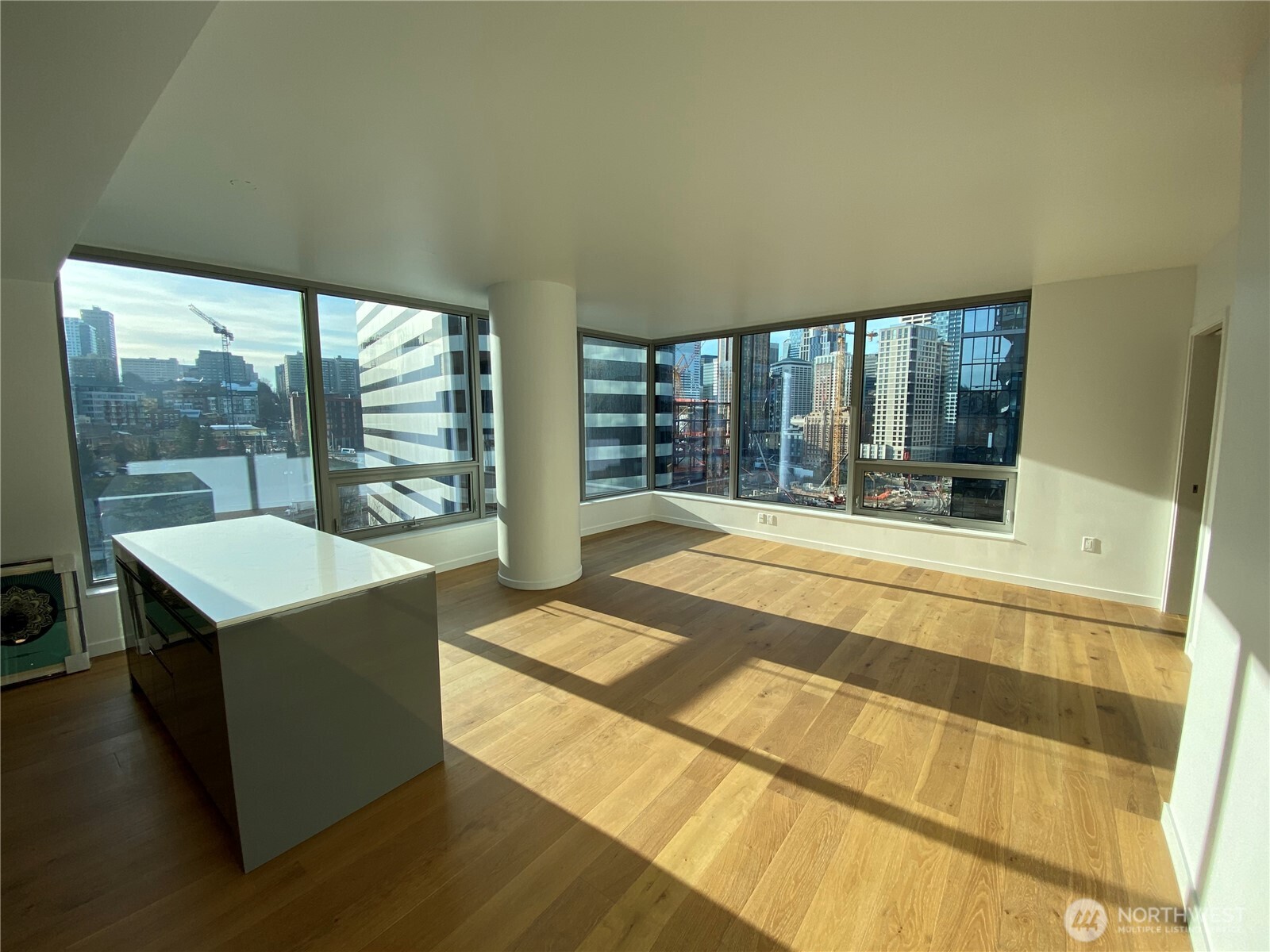 1808 Minor Avenue, Unit 1301 Seattle, WA 98101 - Photo 2 of 38