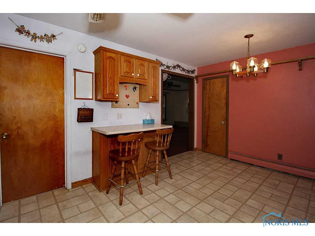 361 South River Road Waterville, OH 43566 - Photo 6 of 19 Gallery Image 6