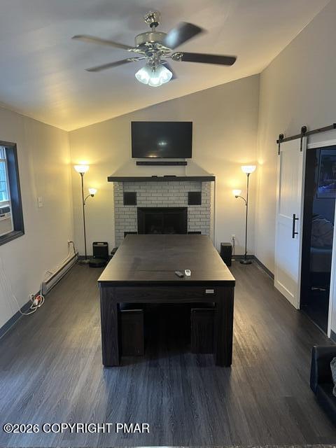 142 Schochs Mill Road Blakeslee, PA 18610 - Photo 9 of 30 Living room