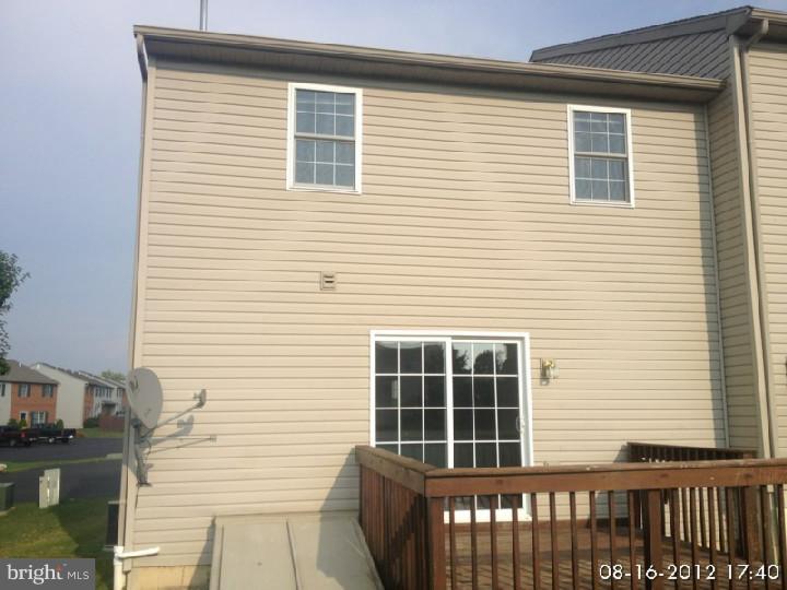 112 Nicole Way Reading, PA 19608 - Photo 3 of 15 View in Back