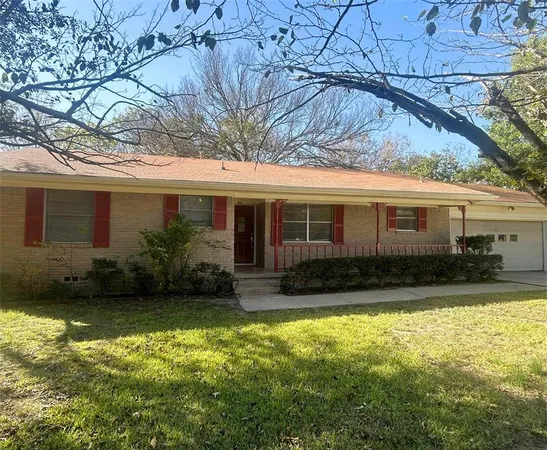 $1,600 | 2609 Washington Street, Commerce, TX 75428