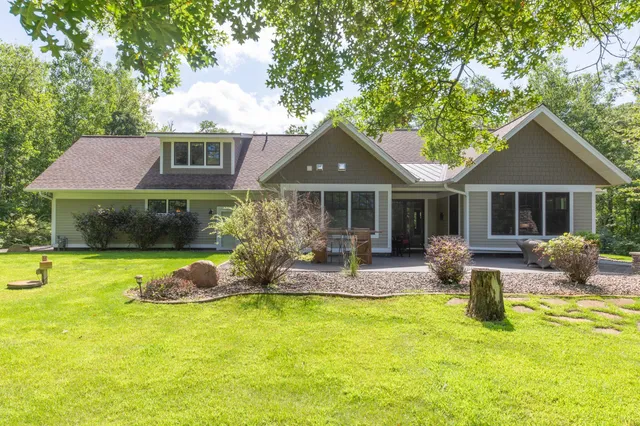 $999,000 | 24197 Willow Circle, Nisswa, MN 56468