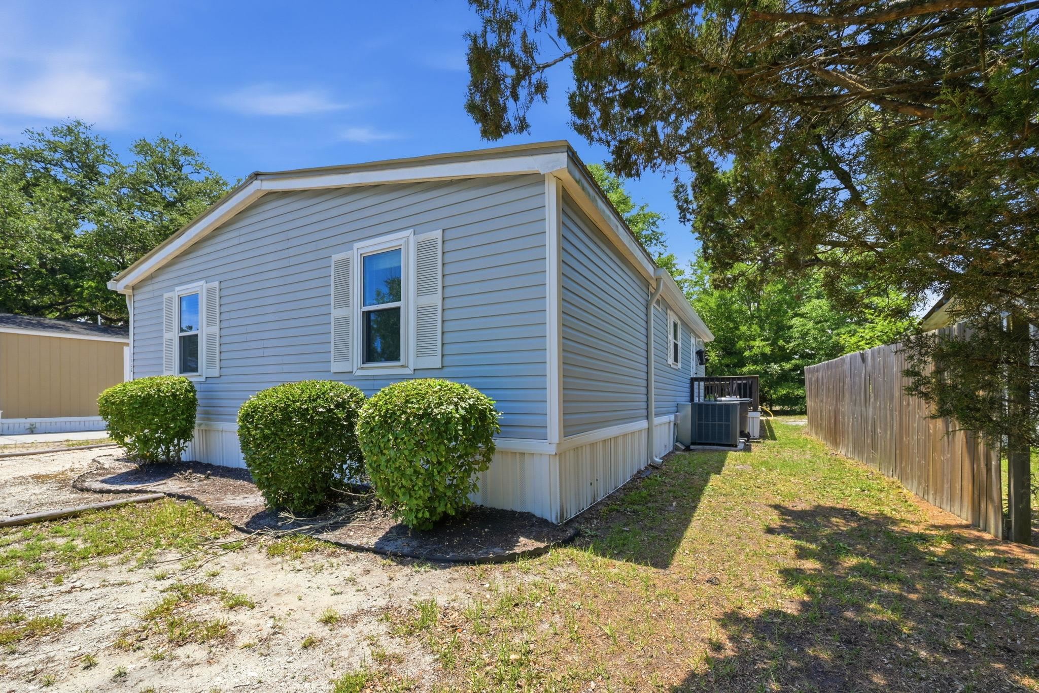 132 Crooked Island Circle Murrells Inlet, SC 29576 - Photo 39 of 61