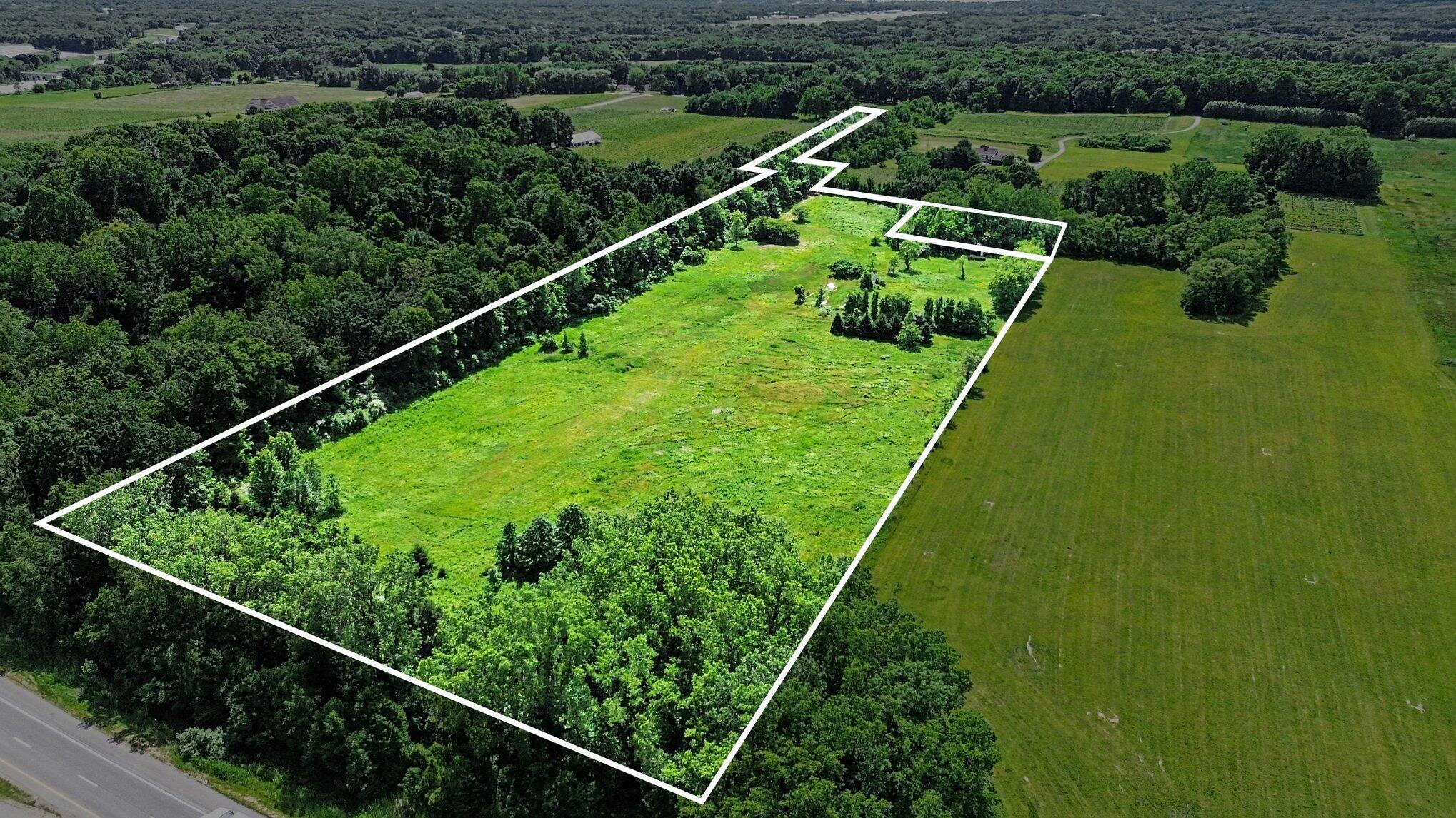 1301 North Benton Center Road Benton Harbor, MI 49022 - Photo 6 of 22 020_dji_0753_lotline_518