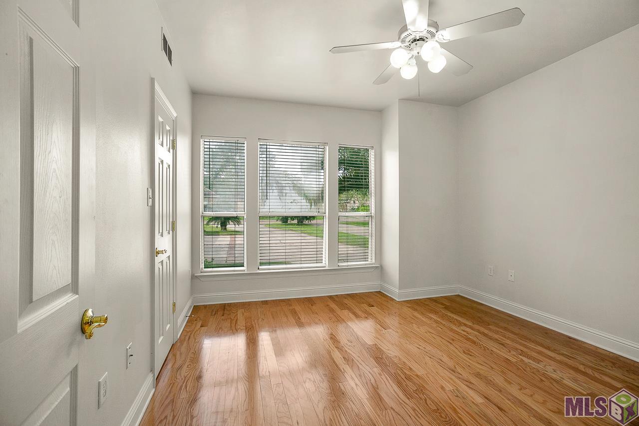 17627 Lake Iris Avenue Baton Rouge, LA 70817 - Photo 12 of 20