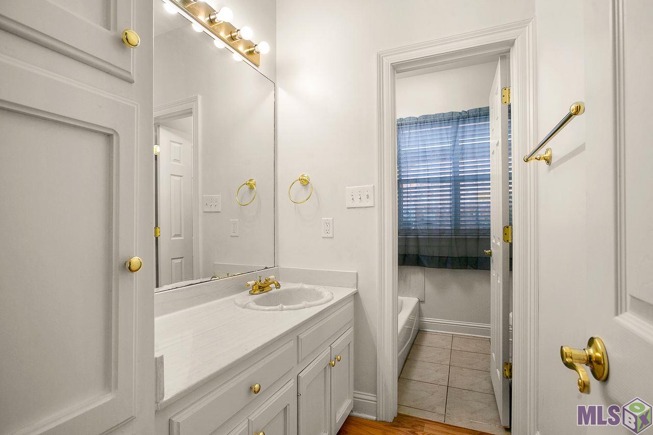 17627 Lake Iris Avenue Baton Rouge, LA 70817 - Photo 13 of 20