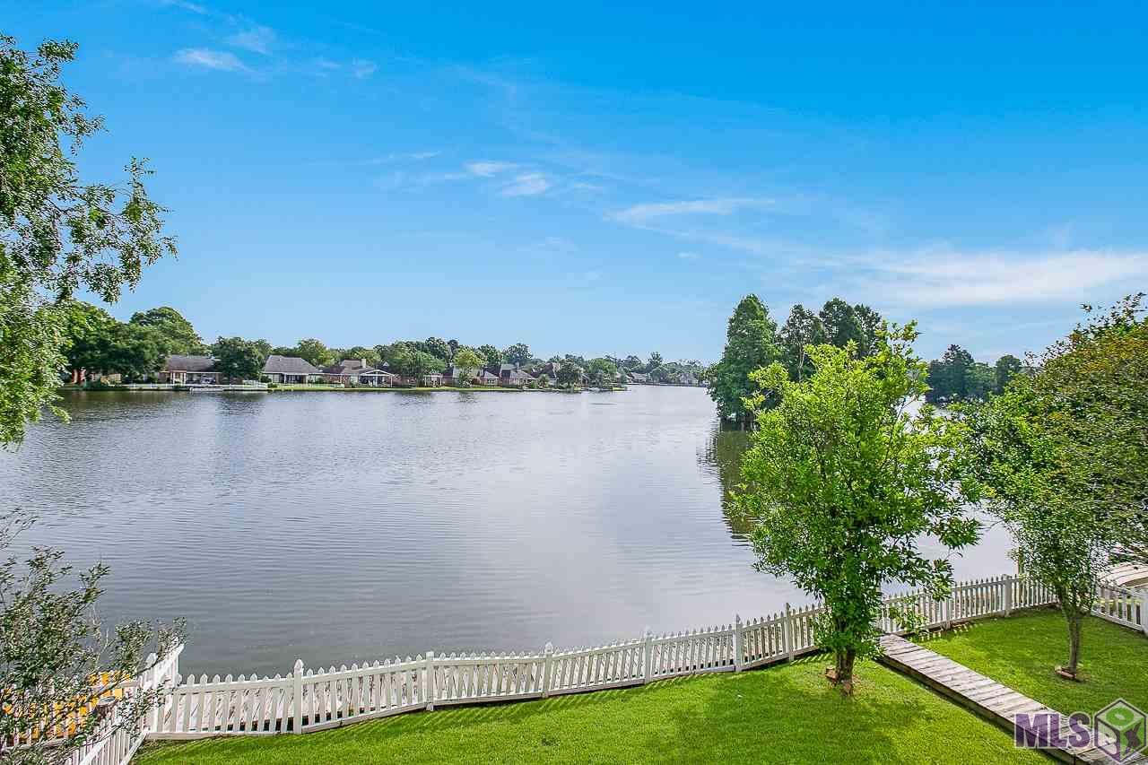 17627 Lake Iris Avenue Baton Rouge, LA 70817 - Photo 19 of 20
