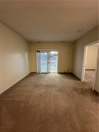 $1,900 | 104 Mill Street, Unit 103, Woonsocket, RI 02895