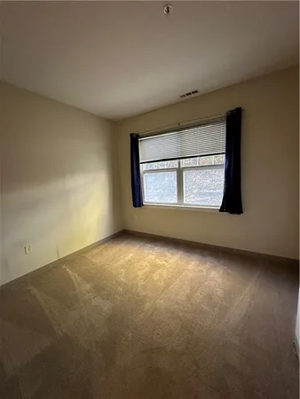 $1,900 | 104 Mill Street, Unit 103, Woonsocket, RI 02895