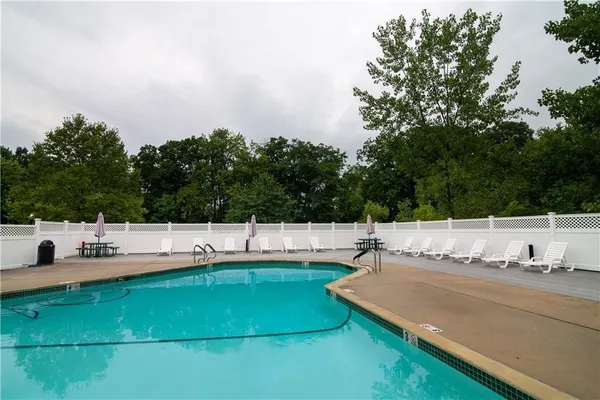 $1,900 | 104 Mill Street, Unit 103, Woonsocket, RI 02895