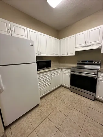 $1,900 | 104 Mill Street, Unit 103, Woonsocket, RI 02895