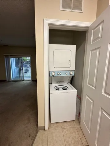 $2,000 | 104 Mill Street, Unit 103, Woonsocket, RI 02895