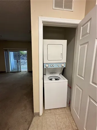 $1,900 | 104 Mill Street, Unit 103, Woonsocket, RI 02895