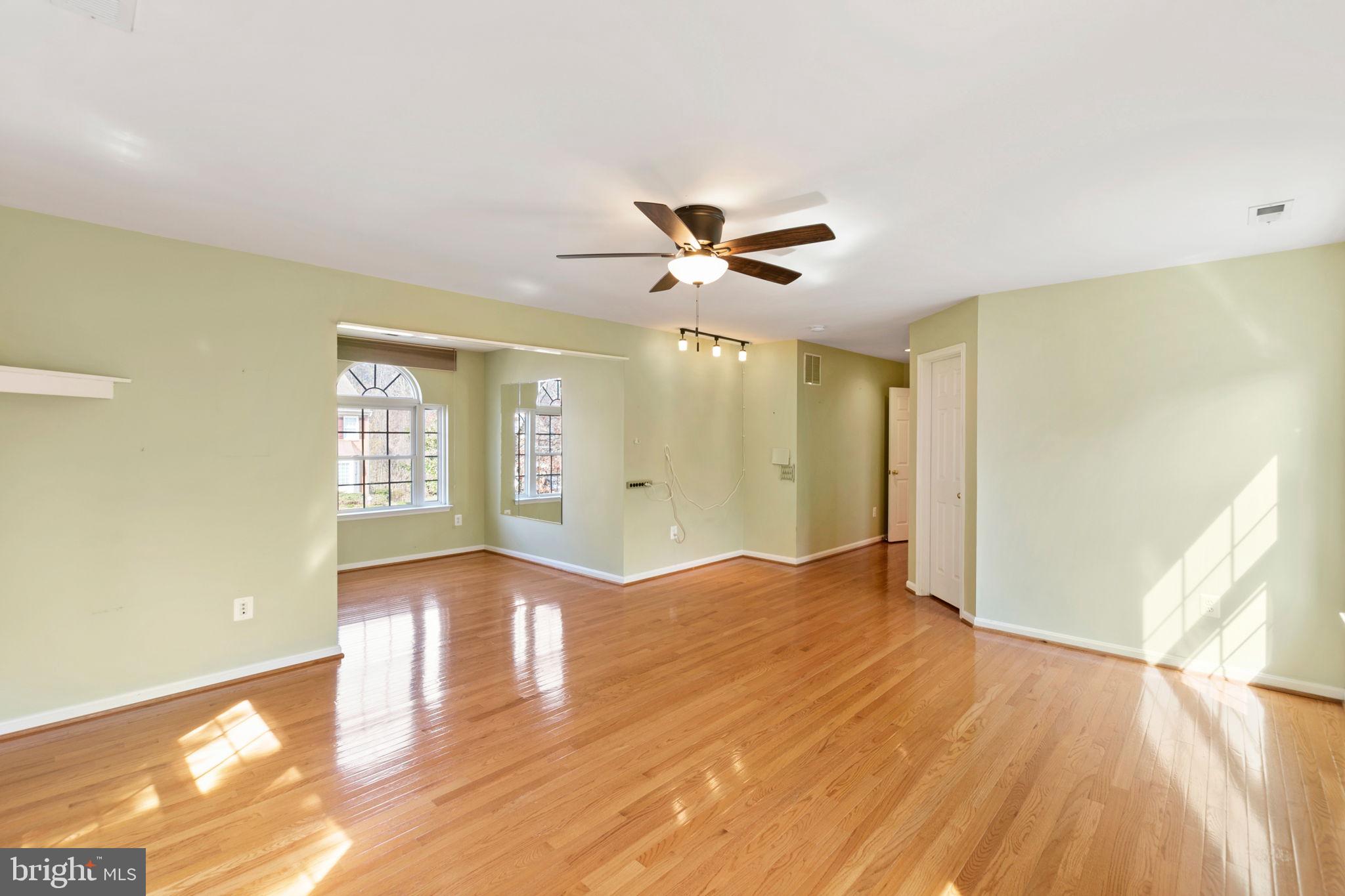 6101 Deer Ridge Trail Springfield, VA 22150 - Photo 29 of 58 Gallery Image 29