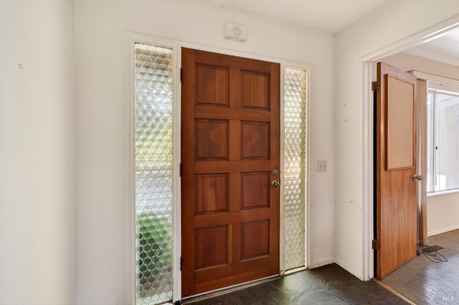 2062 Laguna Road Santa Rosa, CA 95401 - Photo 7 of 80