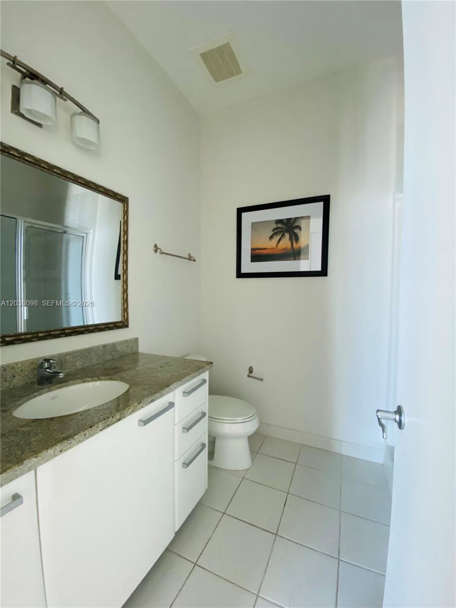 185 Southwest 7th Street, Unit 4311 Miami, FL 33130 - Photo 11 of 25