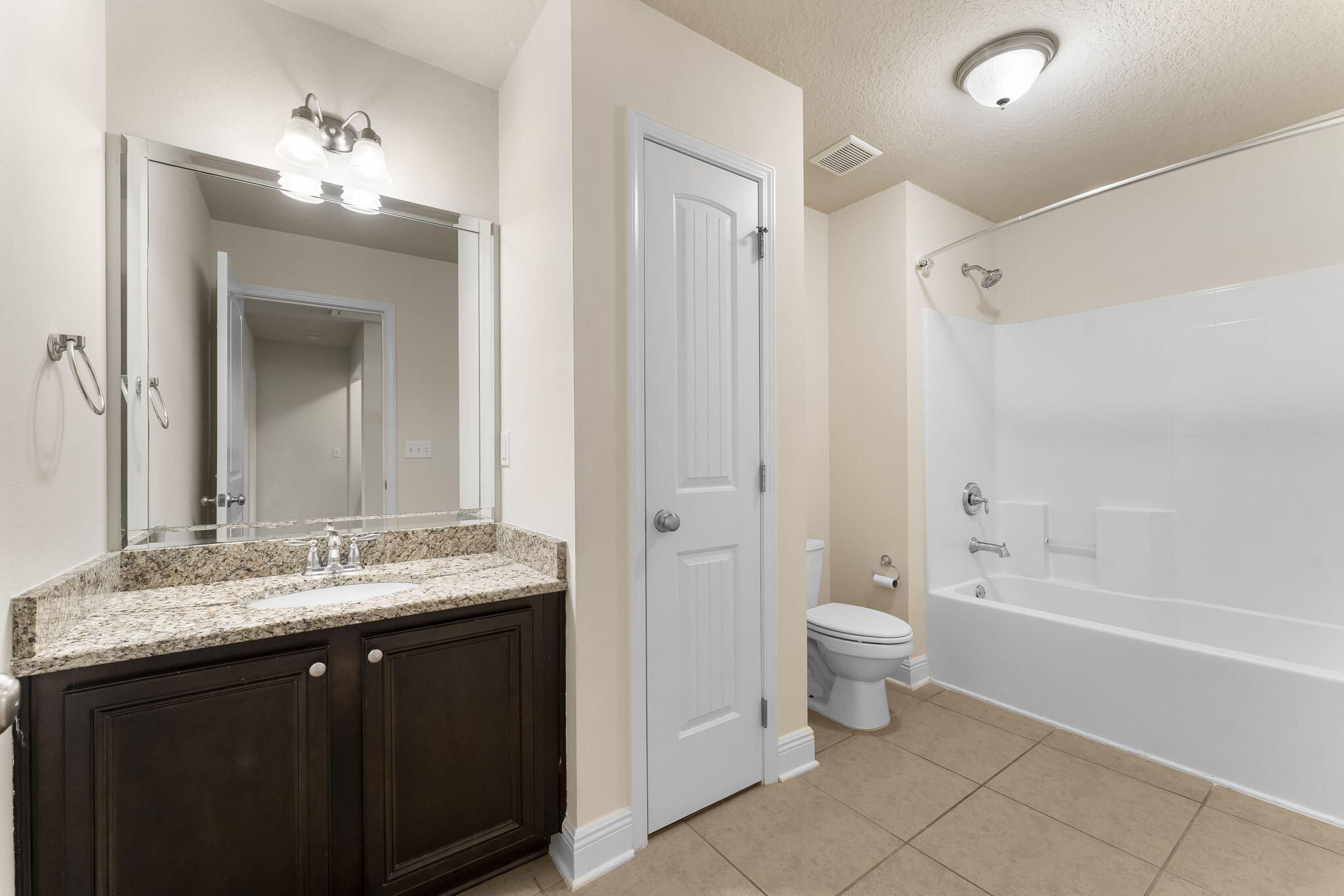 222 Water Oaks Loop Santa Rosa Beach, FL 32459 - Photo 17 of 37 Full bathroom