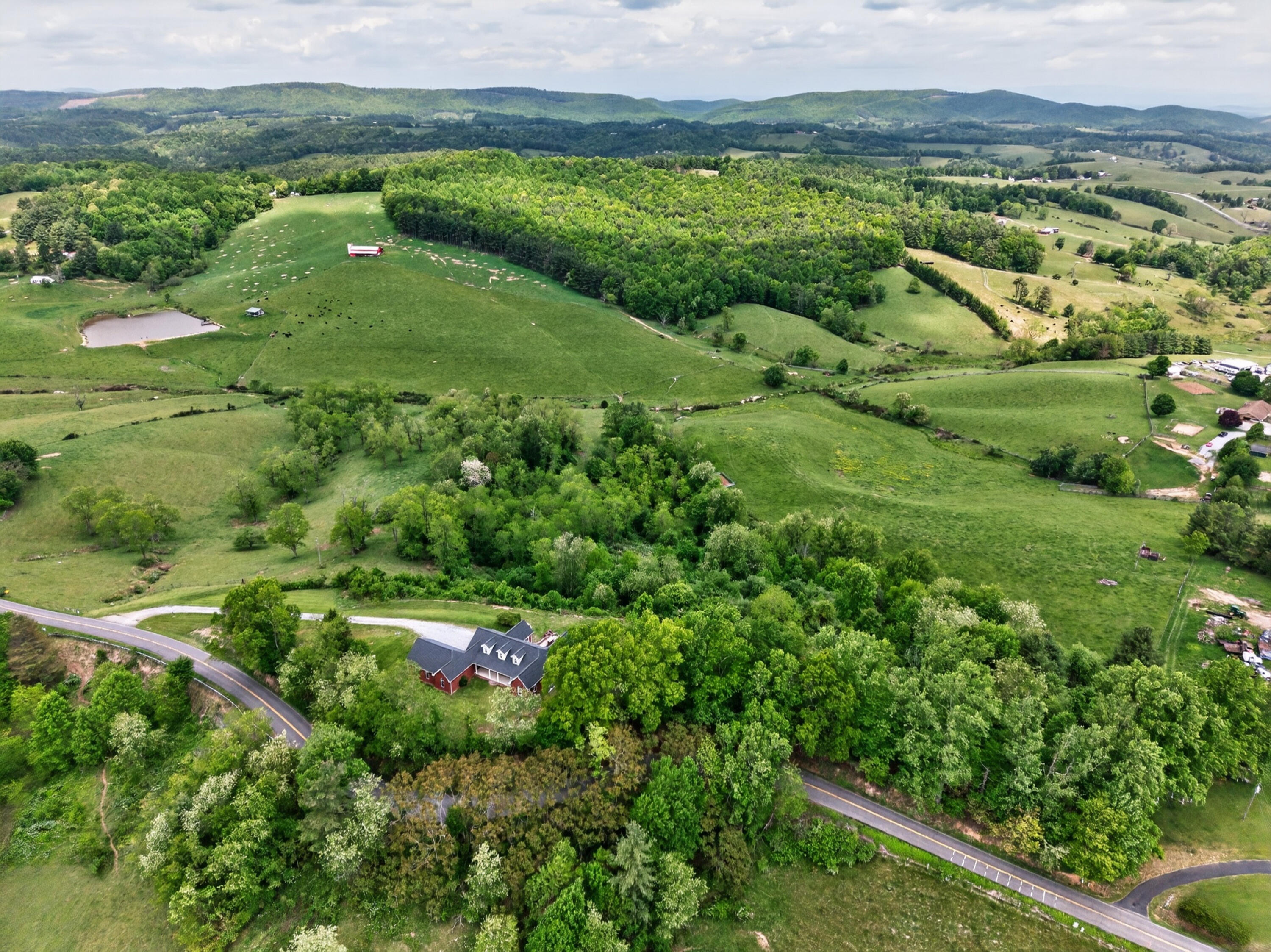 217 Indian Valley Road Willis, VA 24380 - Photo 89 of 120 willis-84