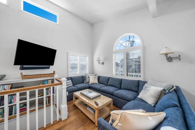 $1,995,000 | 146 83rd Street, Unit #1, Stone Harbor, NJ 08247