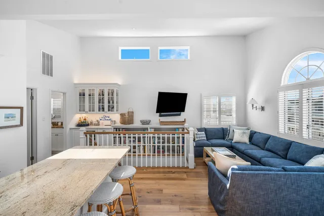 $1,995,000 | 146 83rd Street, Unit #1, Stone Harbor, NJ 08247