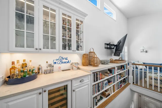 $1,995,000 | 146 83rd Street, Unit #1, Stone Harbor, NJ 08247