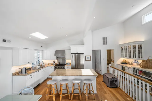 $1,995,000 | 146 83rd Street, Unit #1, Stone Harbor, NJ 08247