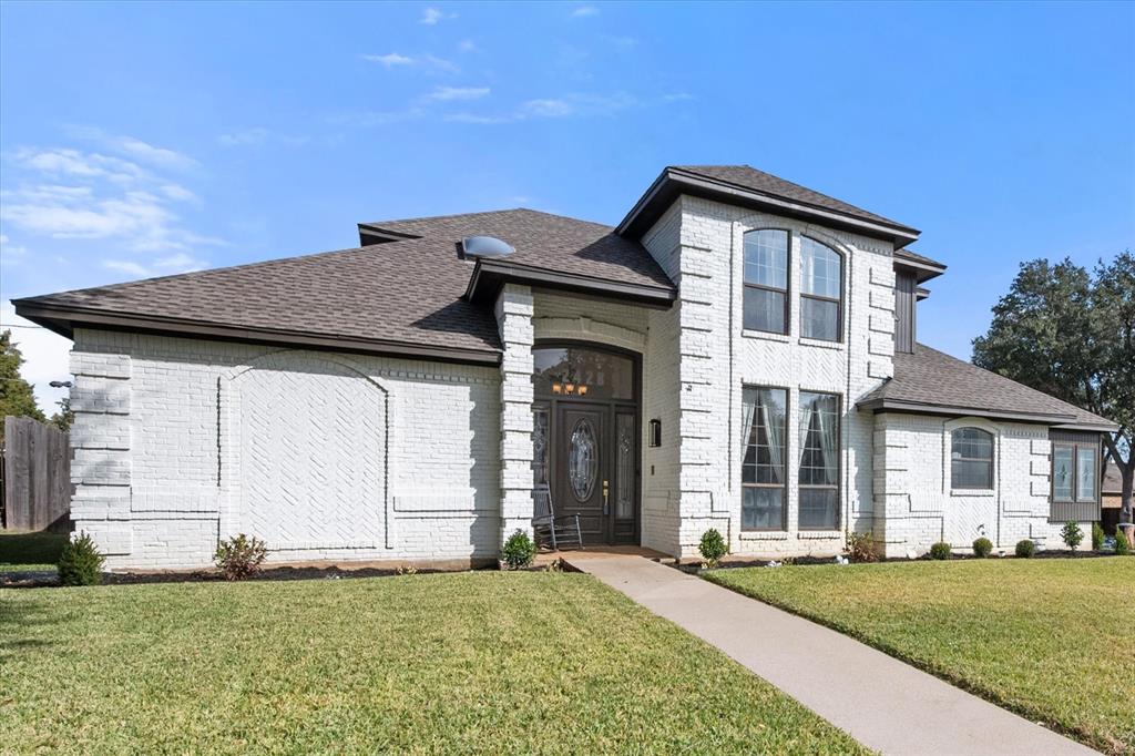2428 Cross Timbers Trail Arlington, TX 76006 - Photo 2 of 40