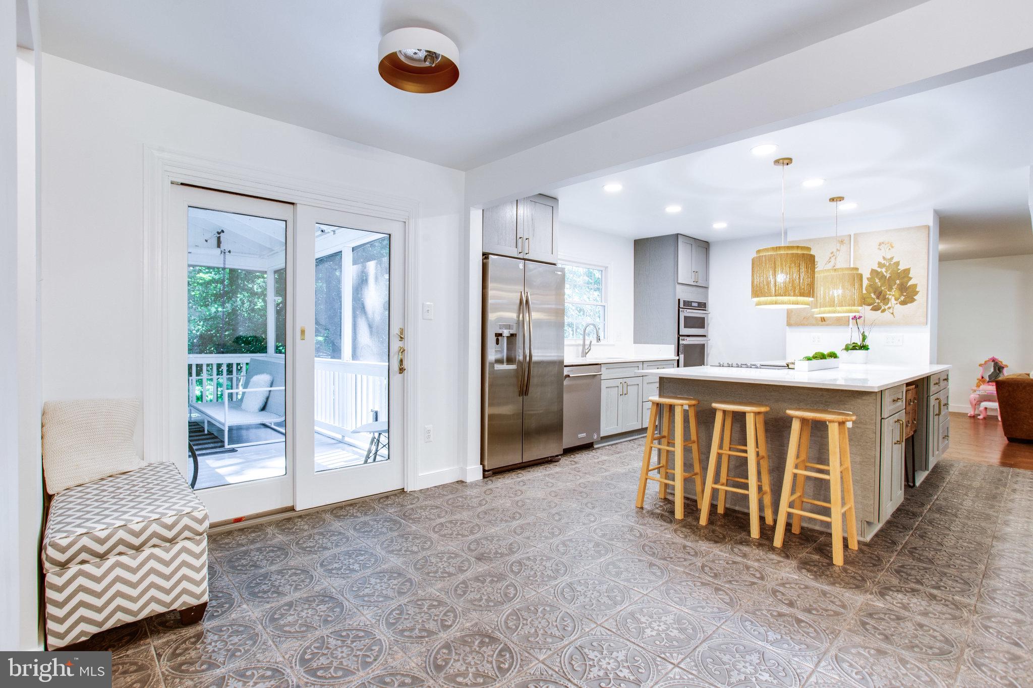 1805 Batten Hollow Road Vienna, VA 22182 - Photo 27 of 81