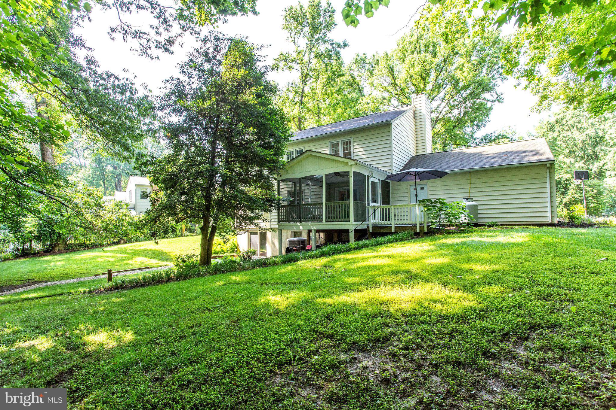 1805 Batten Hollow Road Vienna, VA 22182 - Photo 69 of 81