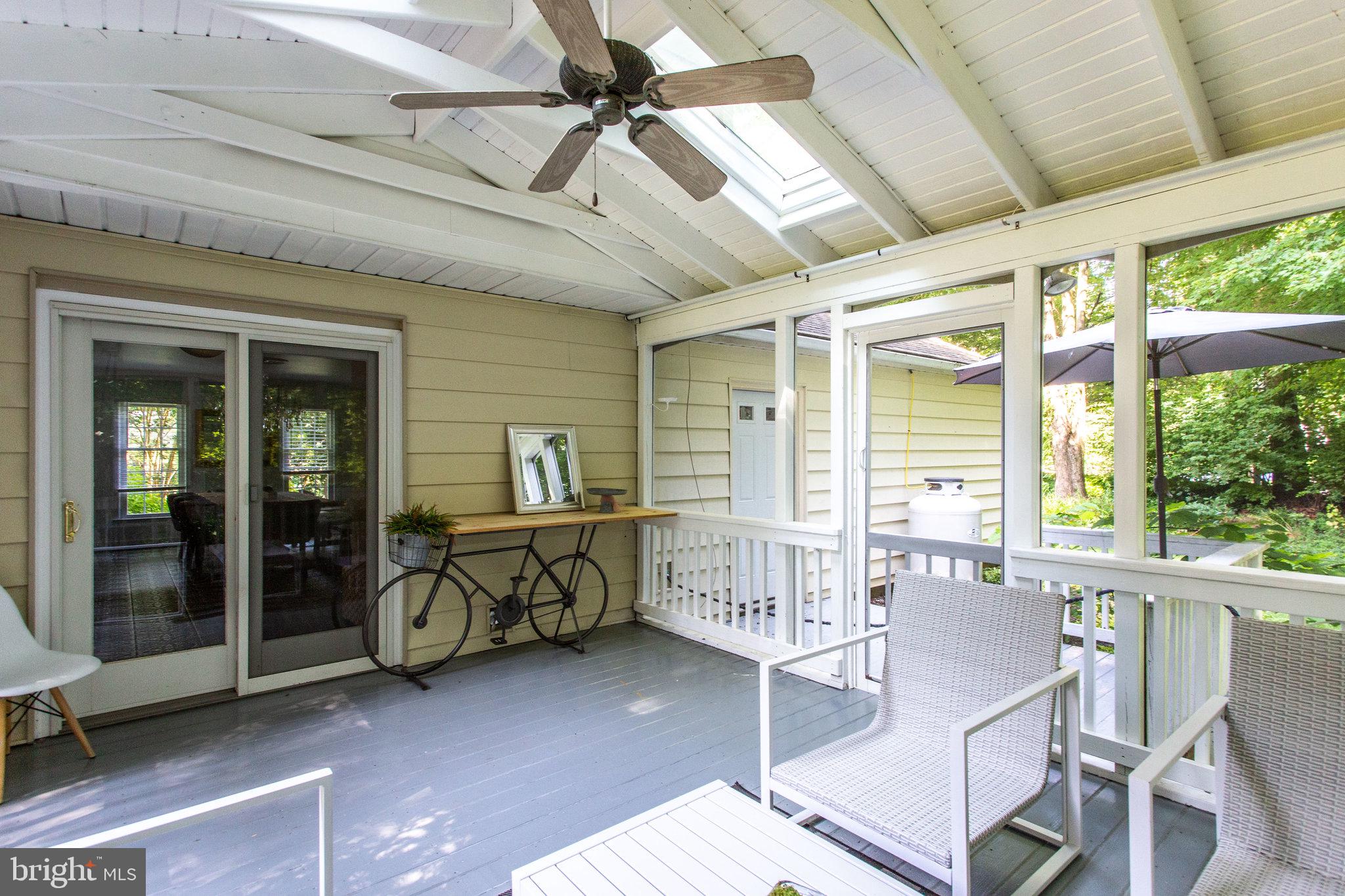 1805 Batten Hollow Road Vienna, VA 22182 - Photo 74 of 81