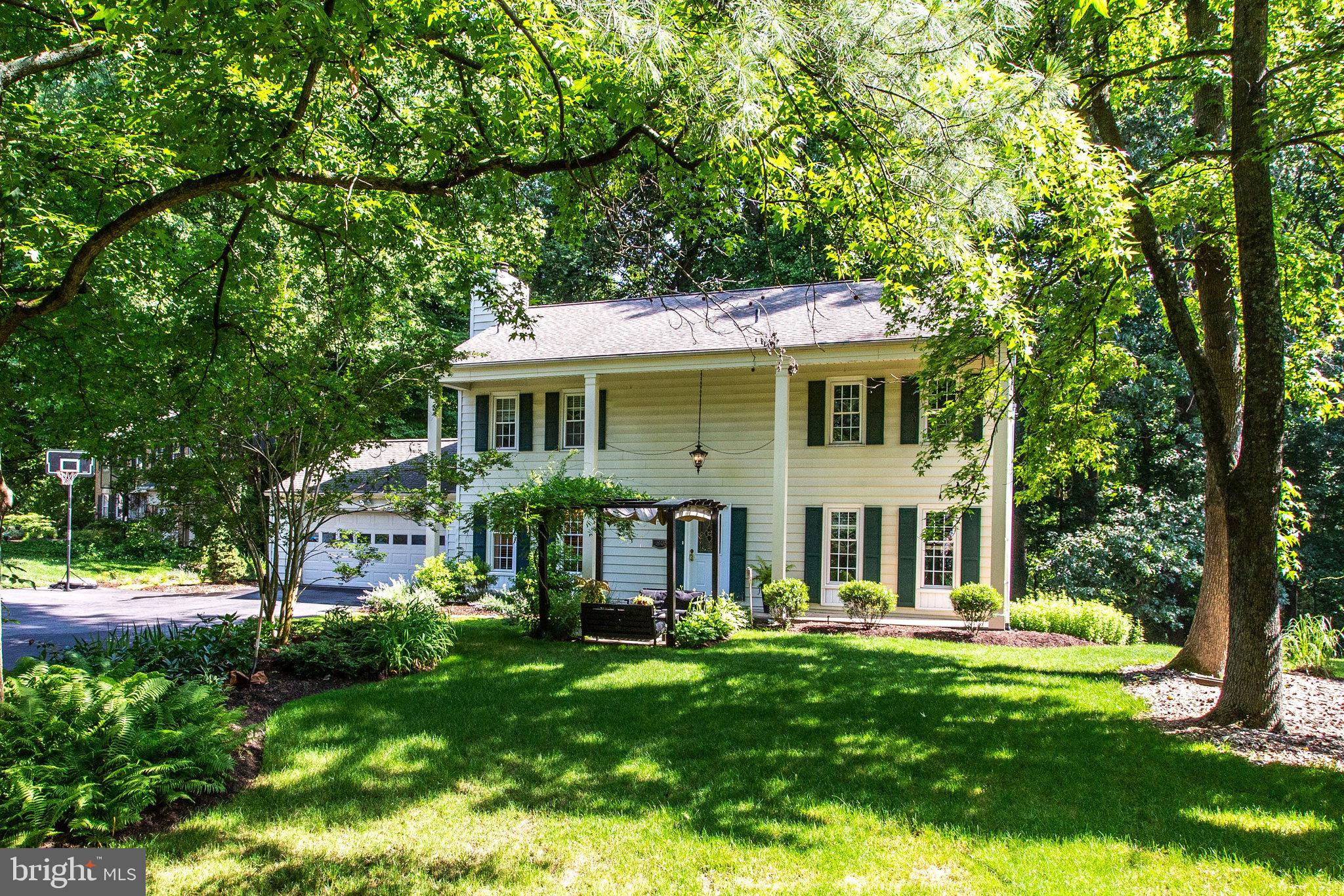 1805 Batten Hollow Road Vienna, VA 22182 - Photo 75 of 81