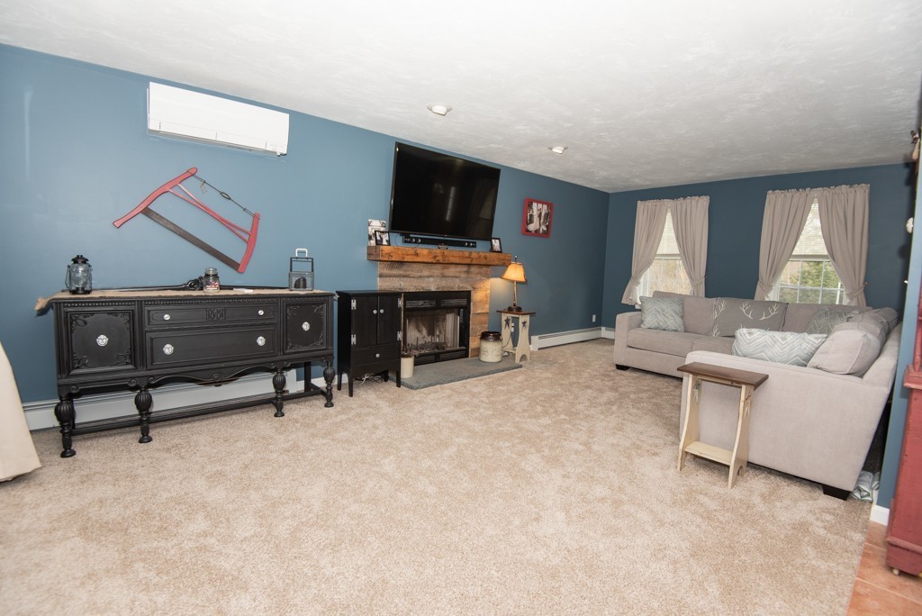 10 Hastings Road Spencer, MA 01562 - Photo 11 of 30 Gallery Image 11