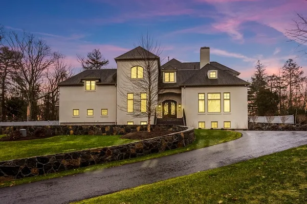 $2,695,000 | 7 Schoolmasters Lane, Dedham, MA 02026