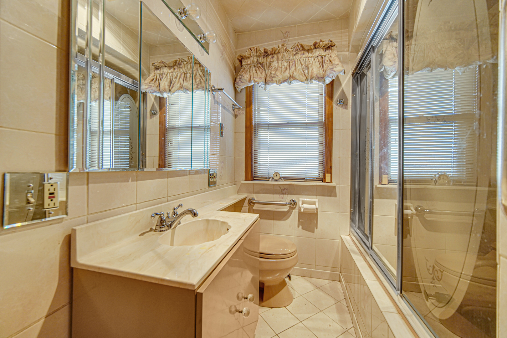 9806 South Charles Street Chicago, IL 60643 - Photo 16 of 23