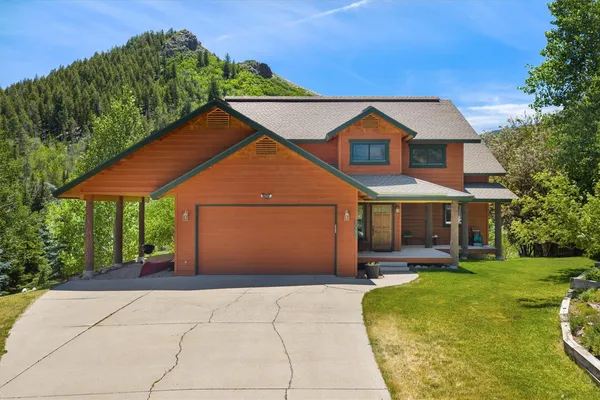 $1,275,000 | 30390 Coyote Run Court, Oak Creek, CO 80467
