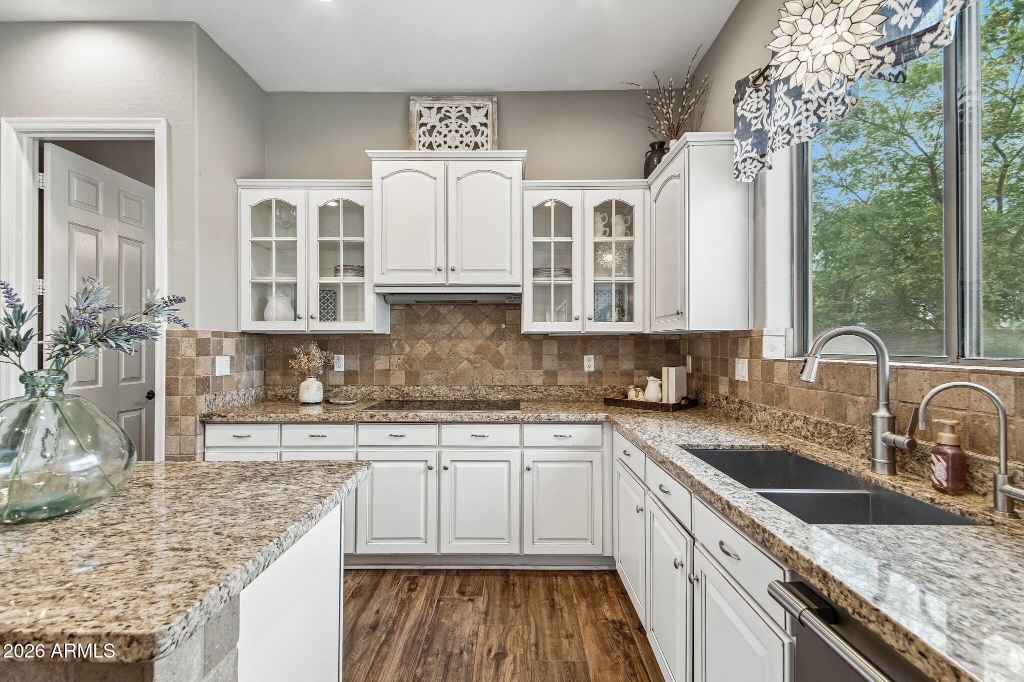 359 East Frances Lane Gilbert, AZ 85295 - Photo 13 of 45 9-web-or-mls-E Frances Ln-S0405-010