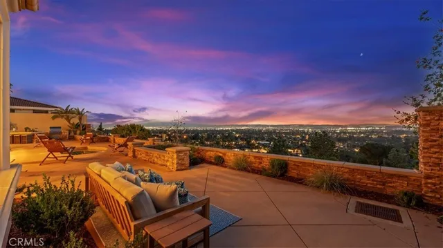 $2,215,000 | 752 Valparaiso Drive, Claremont, CA 91711