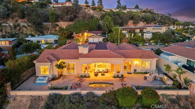 $2,215,000 | 752 Valparaiso Drive, Claremont, CA 91711