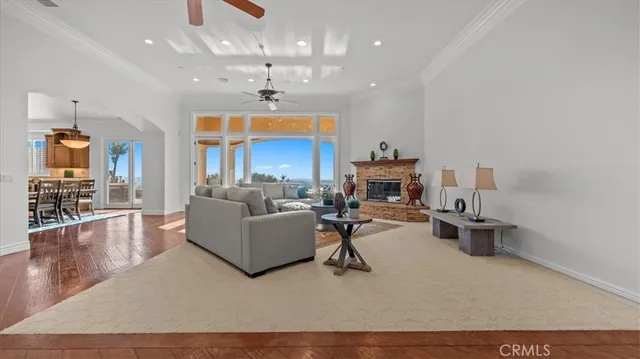 $2,215,000 | 752 Valparaiso Drive, Claremont, CA 91711