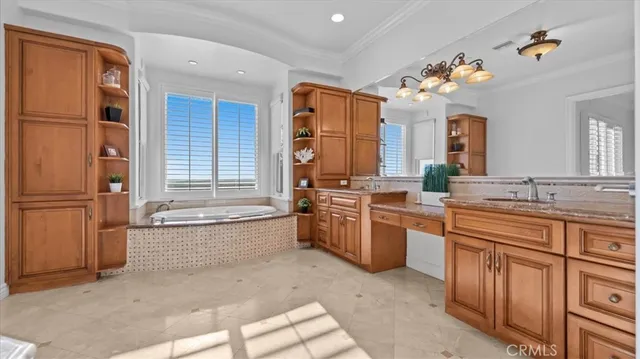 $2,215,000 | 752 Valparaiso Drive, Claremont, CA 91711