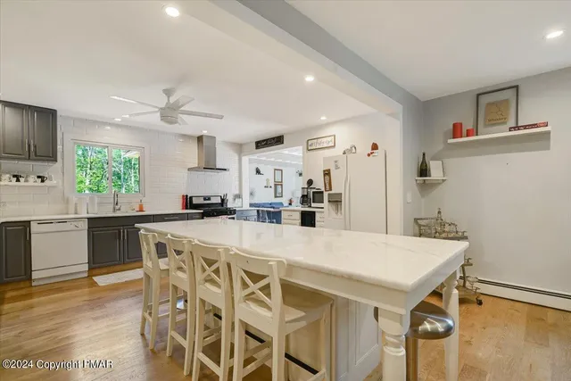 a view of an entryway with staircase