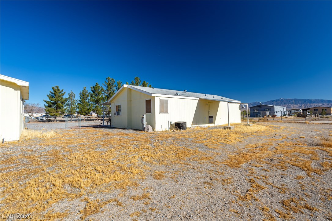 4231 Victoria Road Pahrump, NV 89048 - Photo 15 of 17