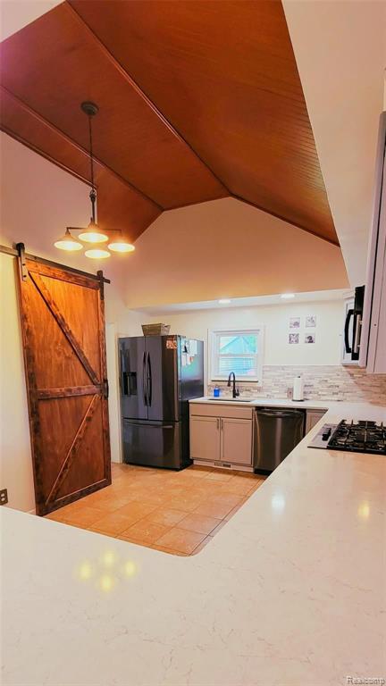 3004 Vreeland Road Trenton, MI 48183 - Photo 10 of 41