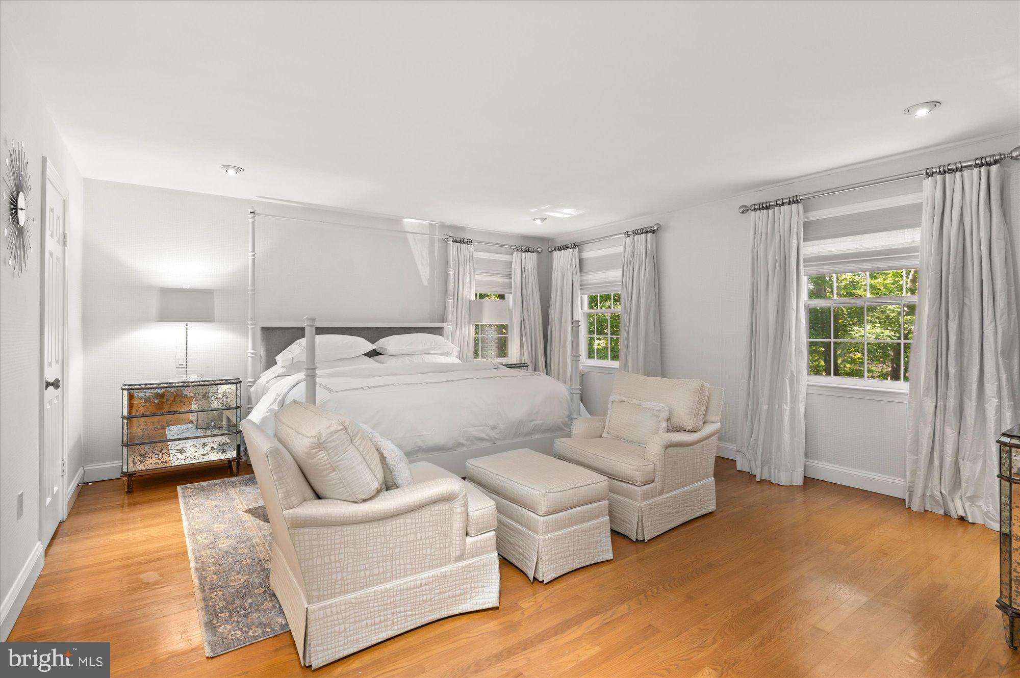 7301 River Falls Drive Potomac, MD 20854 - Photo 24 of 48 Elegant primary suite with two exposures