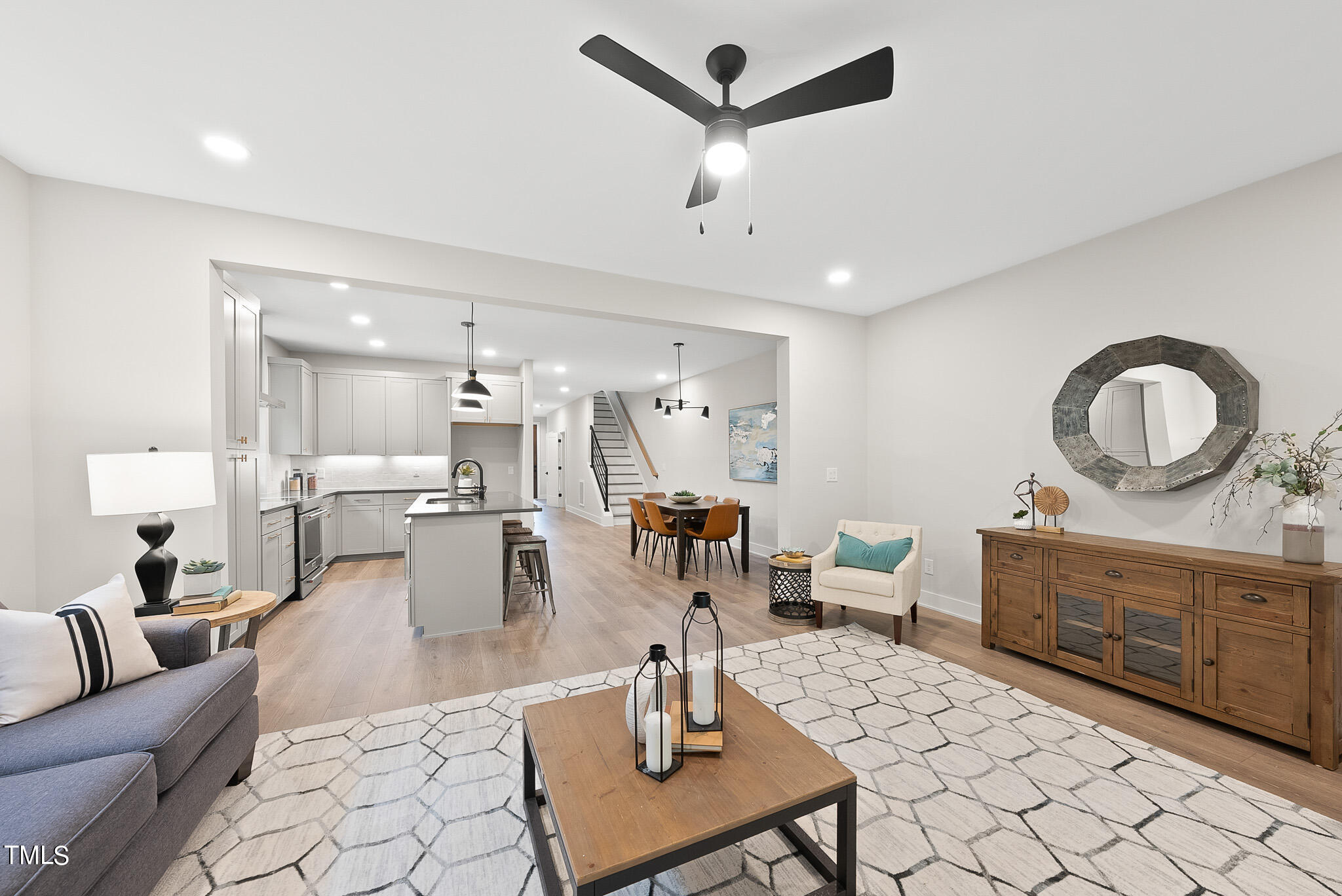 1104 Gregg Street Raleigh, NC 27601 - Photo 11 of 34 11