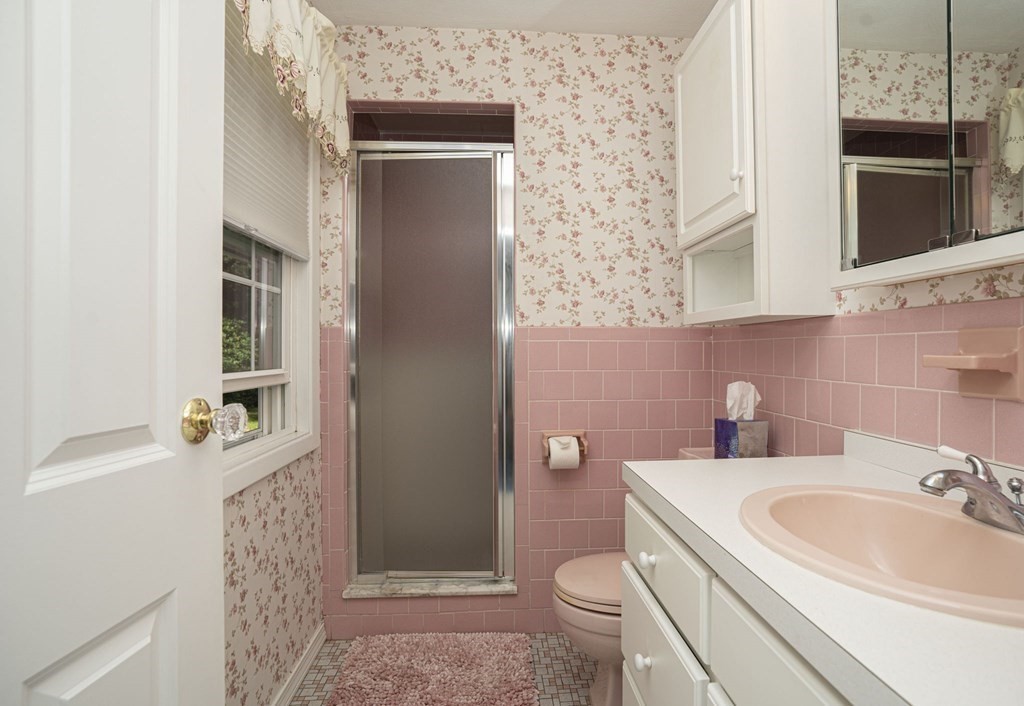 94 Titicut Road Raynham, MA 02767 - Photo 40 of 42 Gallery Image 40