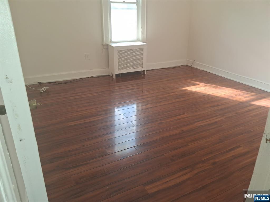 19 Bayview Avenue, Unit 2 Newark, NJ 07112 - Photo 4 of 19