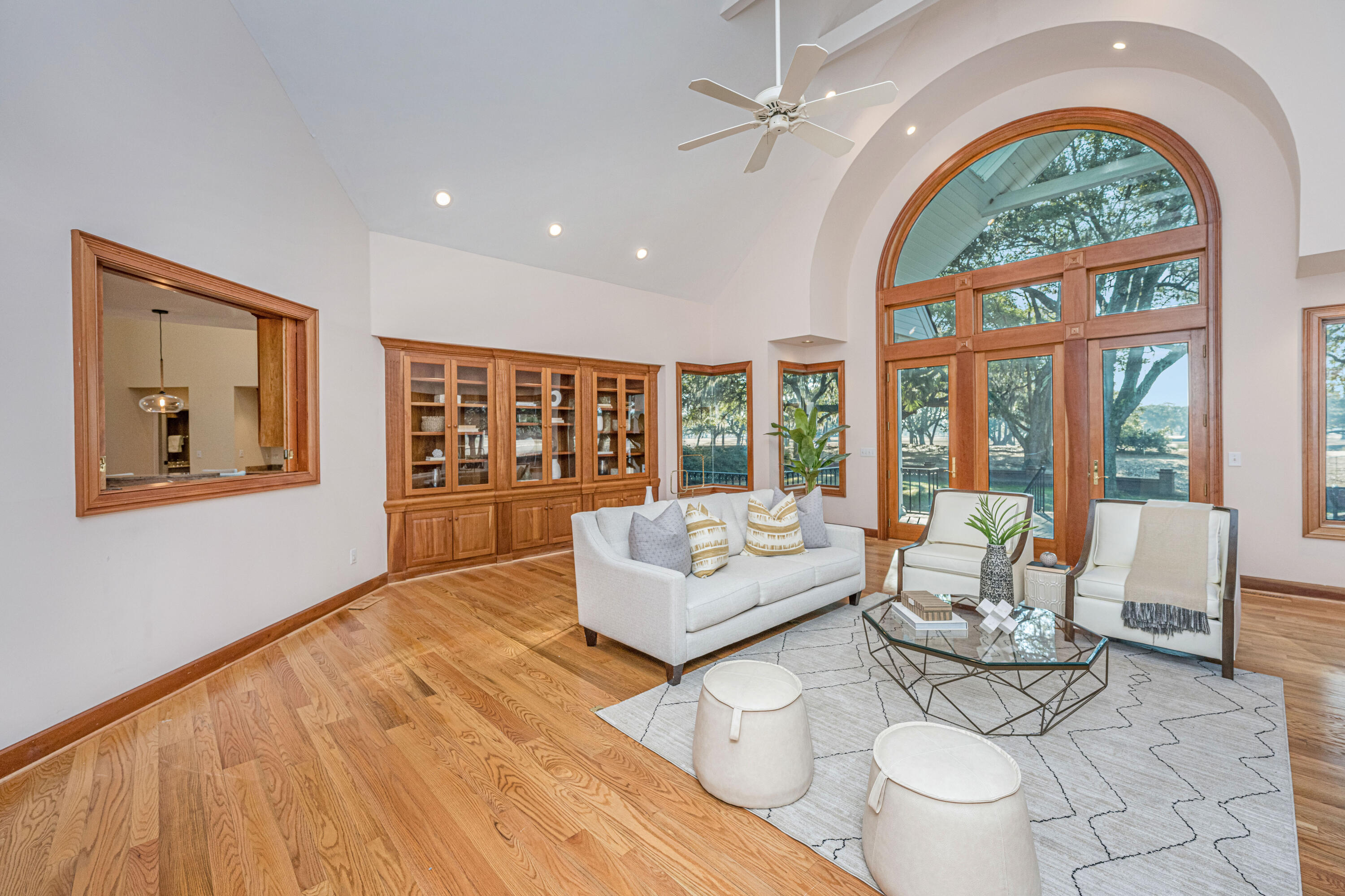 235 Country Club Lane Charleston, SC 29412 - Photo 18 of 71 17